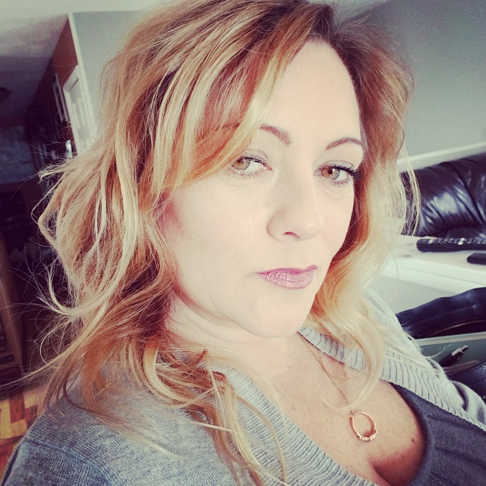 Meet your Posher, Joy
